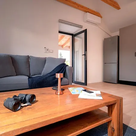Tatil Evi Nicely Decorated House With Roofed Terrace *